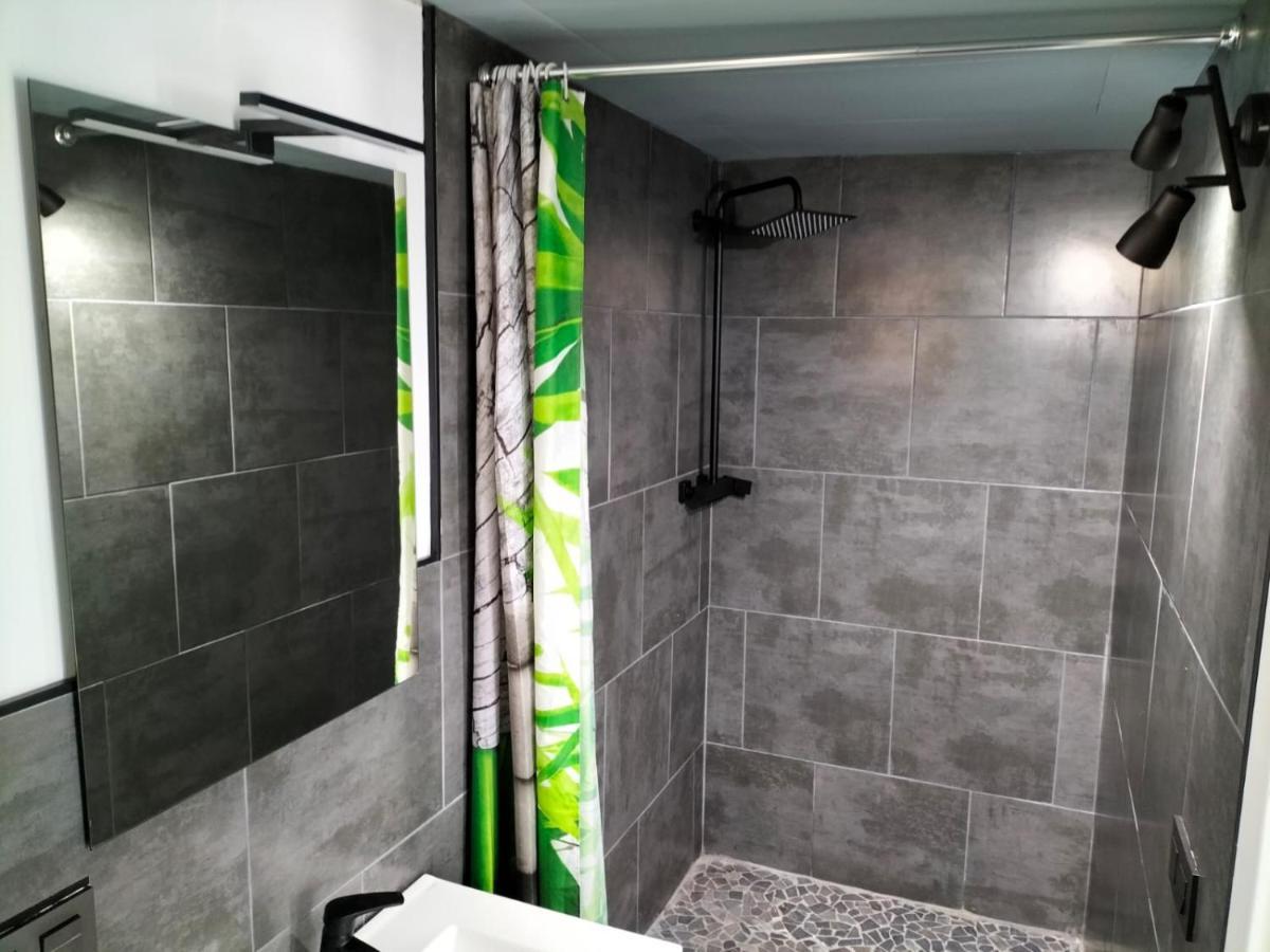 Vv Las Buganvillas Maspalomas - Cocina Y Habitaciones Con Banos Privados Exterior foto