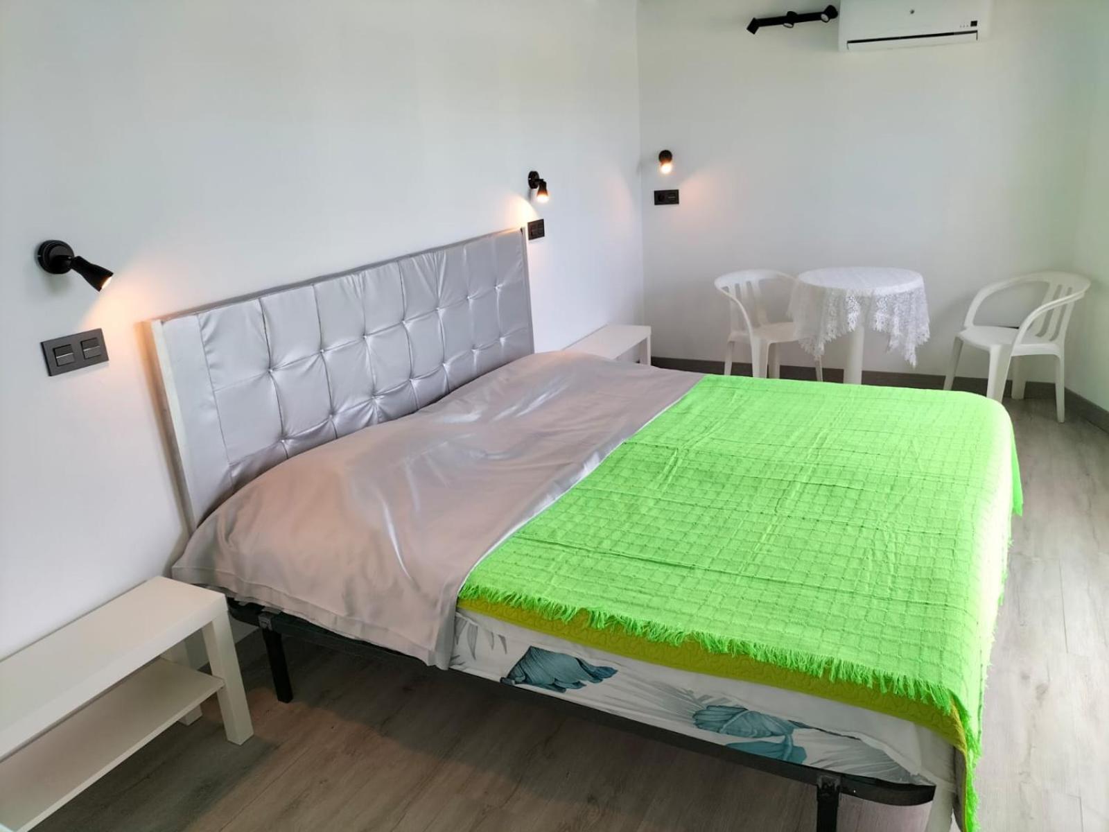 Vv Las Buganvillas Maspalomas - Cocina Y Habitaciones Con Banos Privados Exterior foto