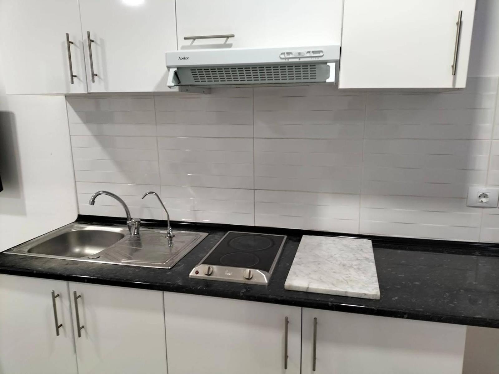 Vv Las Buganvillas Maspalomas - Cocina Y Habitaciones Con Banos Privados Habitación foto